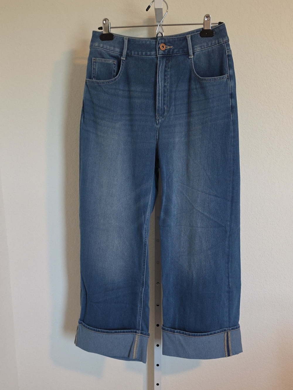 HALARA Mid-Blue Cropped Wide-Leg Jeans